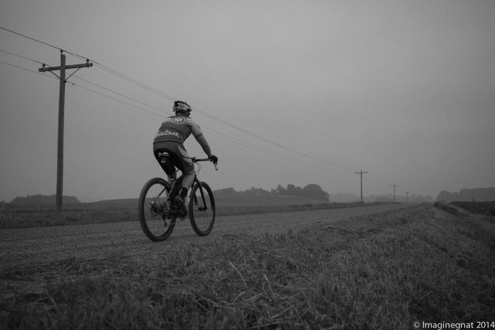 Gnat_AMORNINGINTHECOUNTRY-2